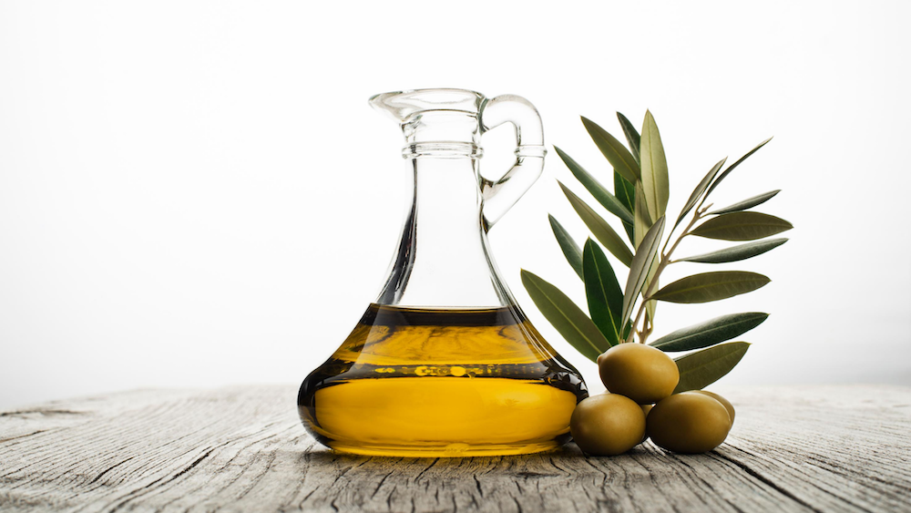 Scopri il metodo per assaggiare l'olio extra vergine di oliva